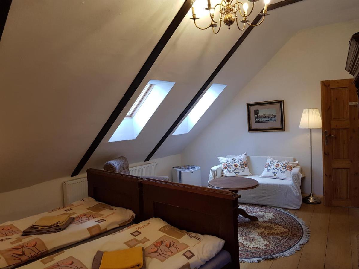 Apartmany U Sv. Floriana 슬라보니스 외부 사진