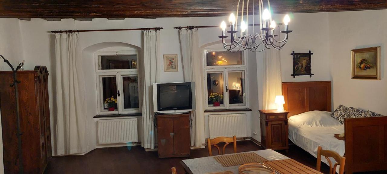 Apartmany U Sv. Floriana 슬라보니스 외부 사진